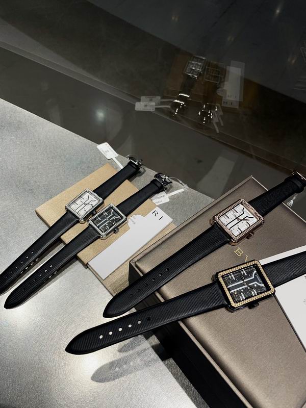 Chanel 34.6X26.7mm 031101